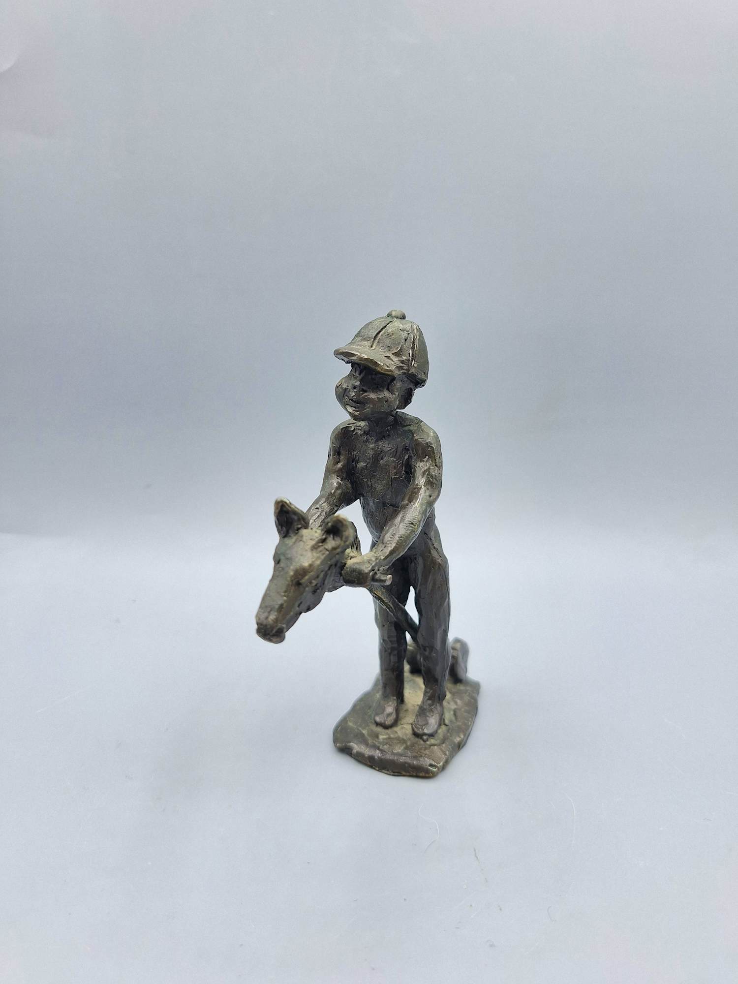 Astrid Veldhuyzen-Koppen - Jongen op stok paard verkocht voor € 55!