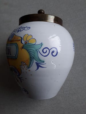 Royal Goedewaagen - Aardenwerk Tabakspot met koperen / messing deksel kopen? Bied vanaf 1!