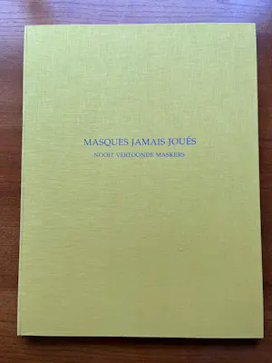 Hanny Ramaer - Masques jamais joués / Nooit vertoonde maskers kaufen? Bieten Sie von 50!