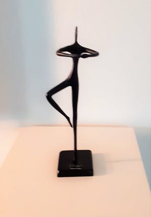 Bodrul Khalique - Danseres kopen? Bied vanaf 1!