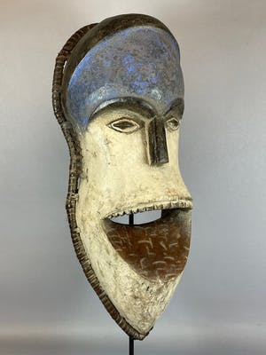 Pende - African mask from the Pende - Congo kopen? Bied vanaf 1!