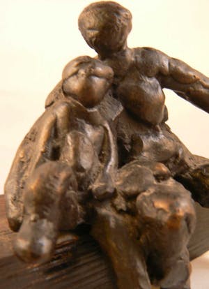 Brons (Onbekend) - Moeder met kind kopen? Bied vanaf 50!