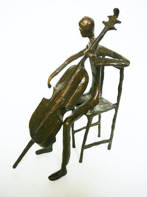 Brons (Onbekend) - De Cellist -brons gepatineerd- kopen? Bied vanaf 40!
