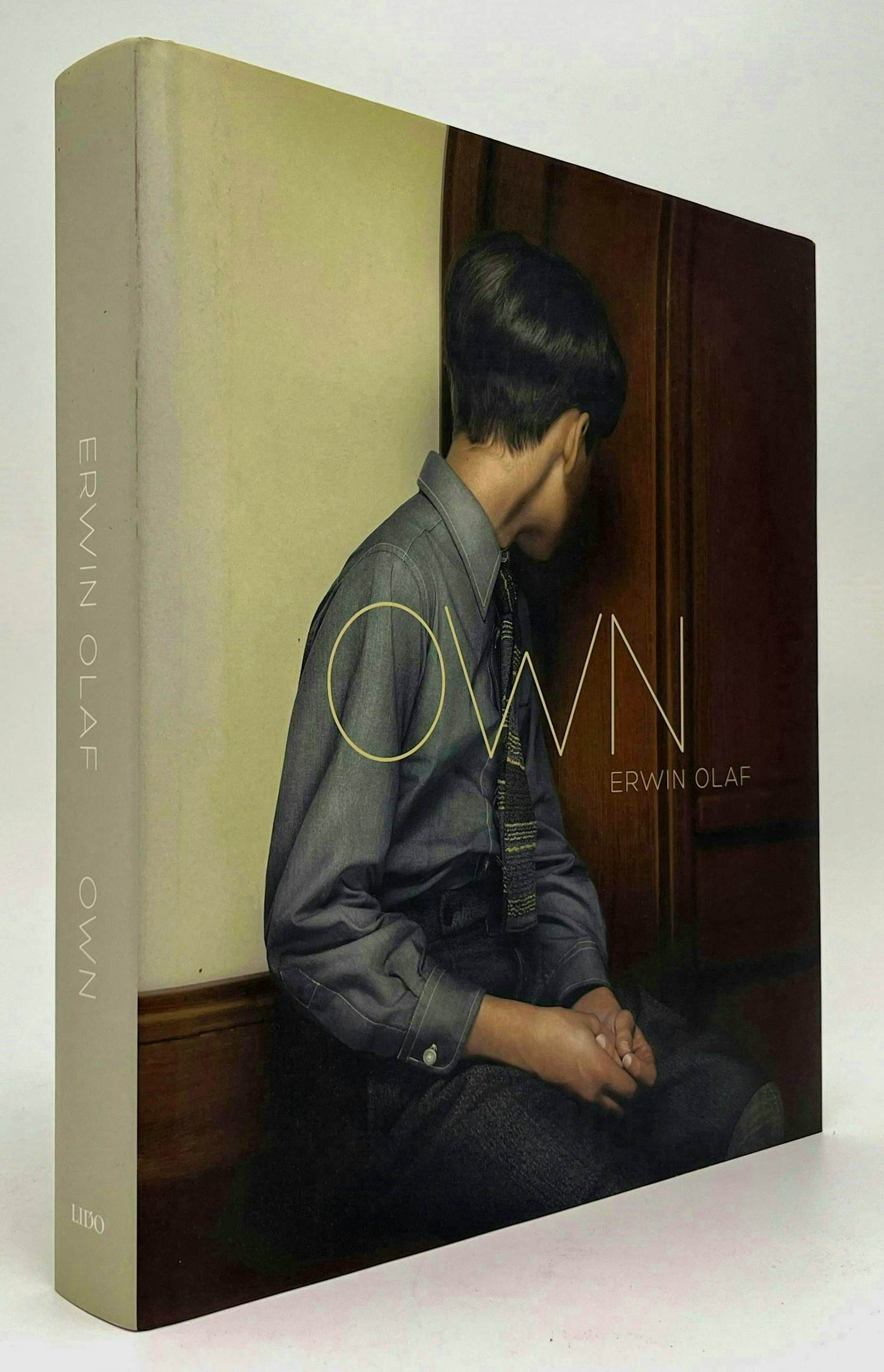 Erwin Olaf - gesigneerd Boek: OWN - 2012 verkocht voor € 250!