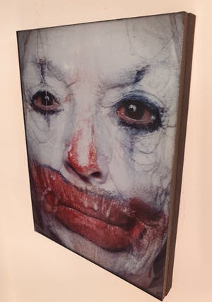 Erwin Olaf - Mieke - Gesigneerd - Genummerd HC XX/XX - 2001 kopen? Bied vanaf 495!