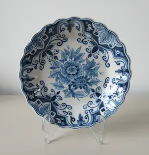 Koninklijke Tichelaar Makkum - Drie aardewerken wandbordjes kopen? Bied vanaf 1!