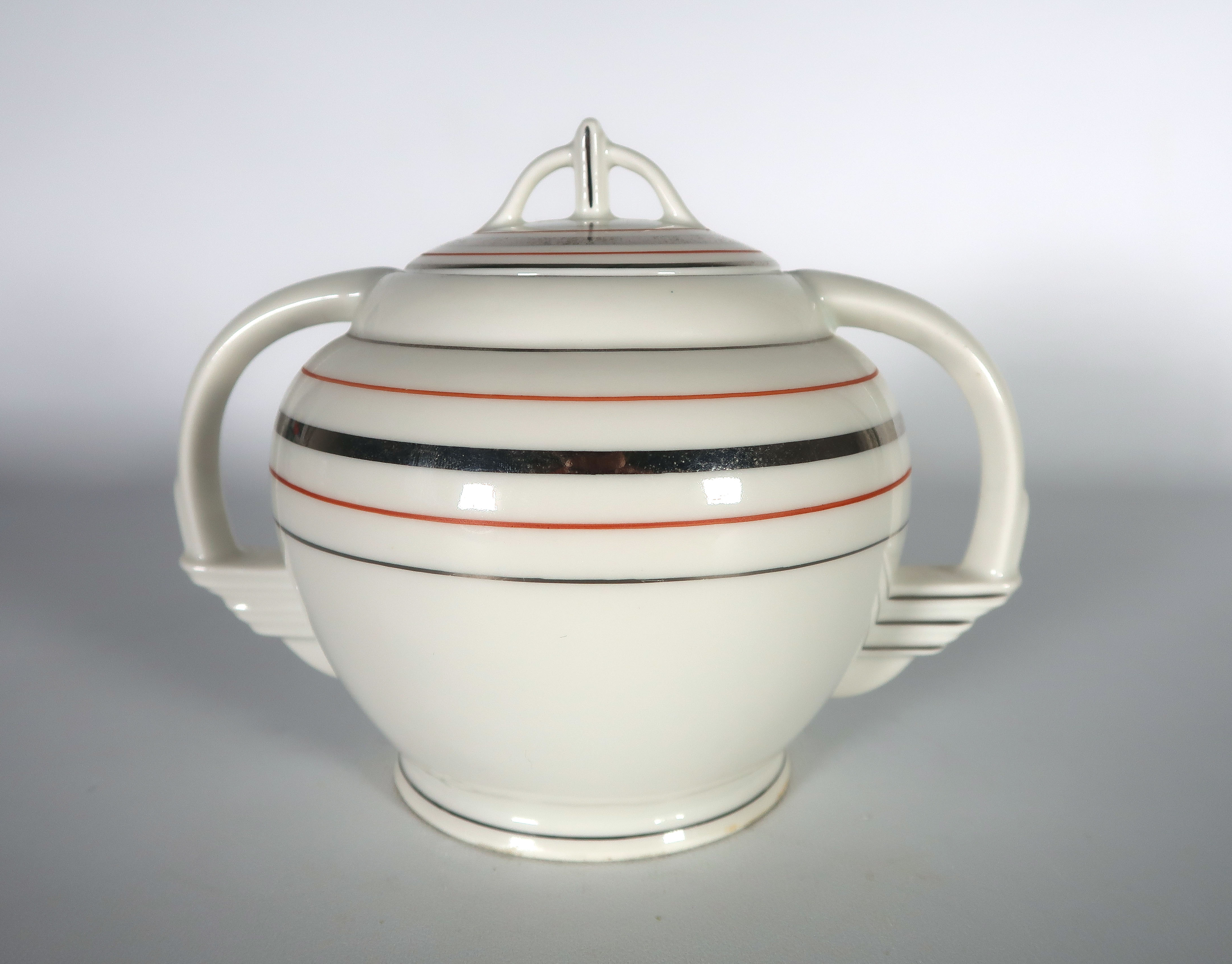 Niet of onleesbaar gesigneerd - Porselein, 14-delig Portugees servies kopen? Bied vanaf 1!