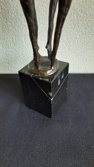 Niet of onleesbaar gesigneerd - Decoratieve figuren. kopen? Bied vanaf 1!