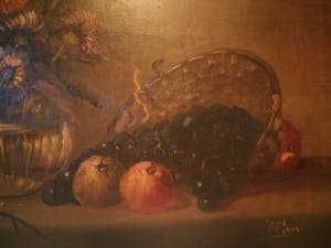 Niet of onleesbaar gesigneerd - Hollandse School (20e eeuw ) - Stilleven "bloemen en fruit" kopen? Bied vanaf 1!