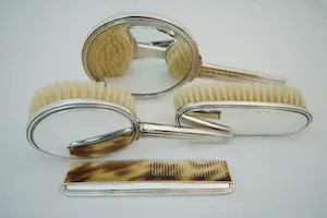 99 - Art-Deco 1920 4-delige gedeeltelijk sterling zilveren Kap-set kaufen? Bieten Sie von 320!