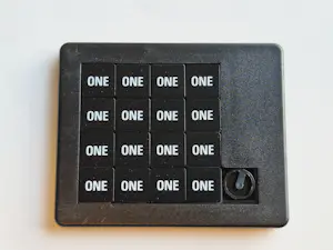 AcheterDan Graham - Yves Gevaert Editeur Brussel 1991 puzzel "One" niet meer verkrijgbaar? Enchérissez de 50!