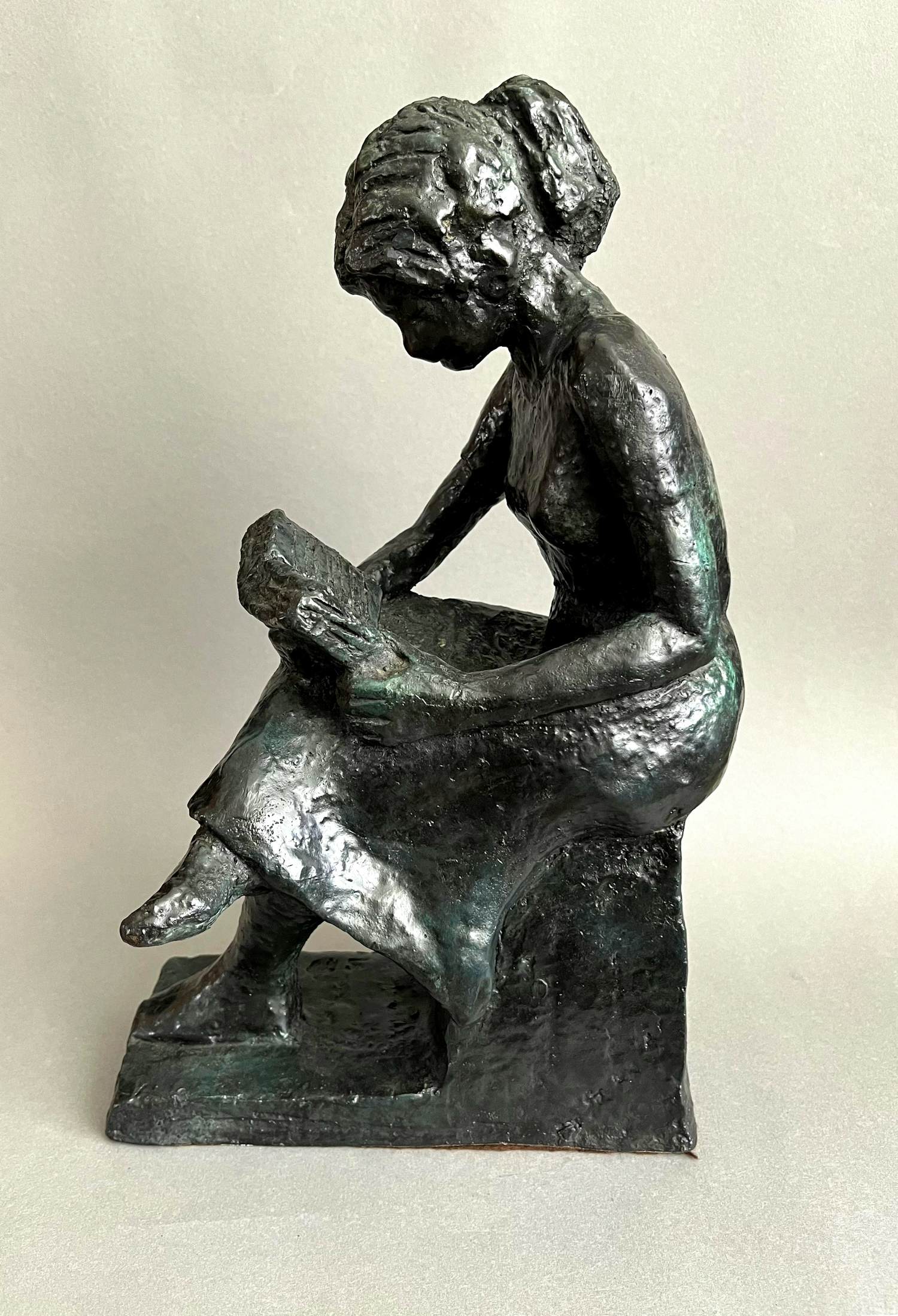 Siem Wardenaar - Jongedame met boek (mooi formaat) kopen? Bied vanaf 475!