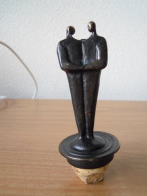 Corry Ammerlaan - Beeldje " VRIENDEN " + Bronzen flessenstop/beeldje " SAMEN " - LAATSTE KANS ! kopen? Bied vanaf 15!