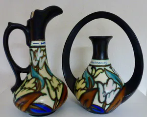 La Ceramique Montoise - Antoine Dubois - Handle vase 767/1 and ear vase 205 kopen? Bied vanaf 50!
