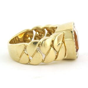 18k gouden ring bezet met citrien en aan entourage briljant geslepen diamant kopen? Bied vanaf 650!