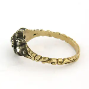 14k geel goud met zilver ring met roos geslepen diamant tot. 0.10ct kopen? Bied vanaf 230!