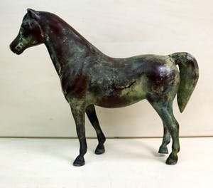 Curiosa - Stijlvol bronzen paard kopen? Bied vanaf 75!