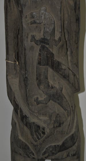 Niet of onleesbaar gesigneerd - Houten beeld. Oran Ulu. Borneo. kopen? Bied vanaf 1!