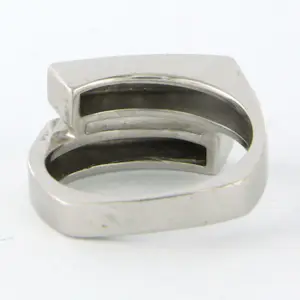 14k wit gouden ring bezet met single cut geslepen diamant 0.10ct - rm 16.25 kopen? Bied vanaf 390!