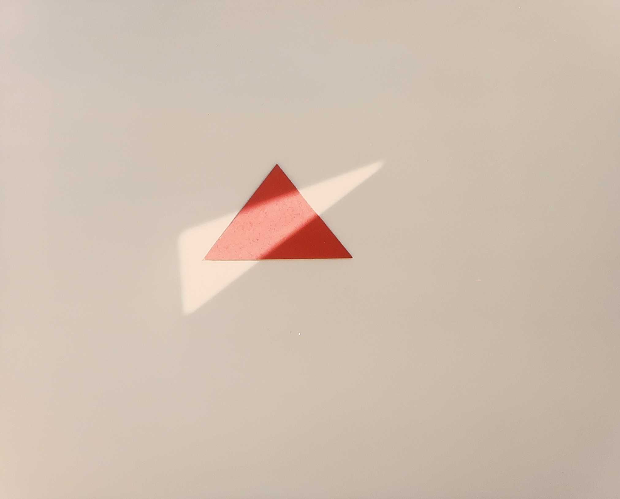 Jean Ruiter - Foto, Triangle lighted by triangle kopen? Bied vanaf 1!