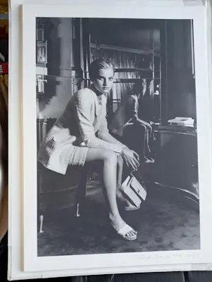 AcheterKarl Lagerfeld - Fotolitho Guinevere van Seenus Chanel 1996? Enchérissez de 85!