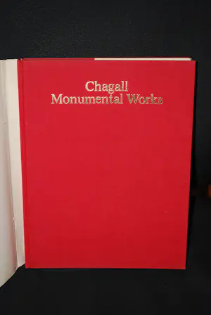 Marc Chagall - dubbelbladige kleurenlitho in prachtige monografie kopen? Bied vanaf 100!