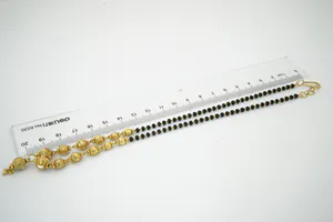 Mooi Oosters gedeeltelijk gouden (22krt) dames Halssierraad met pendelhanger kopen? Bied vanaf 390!