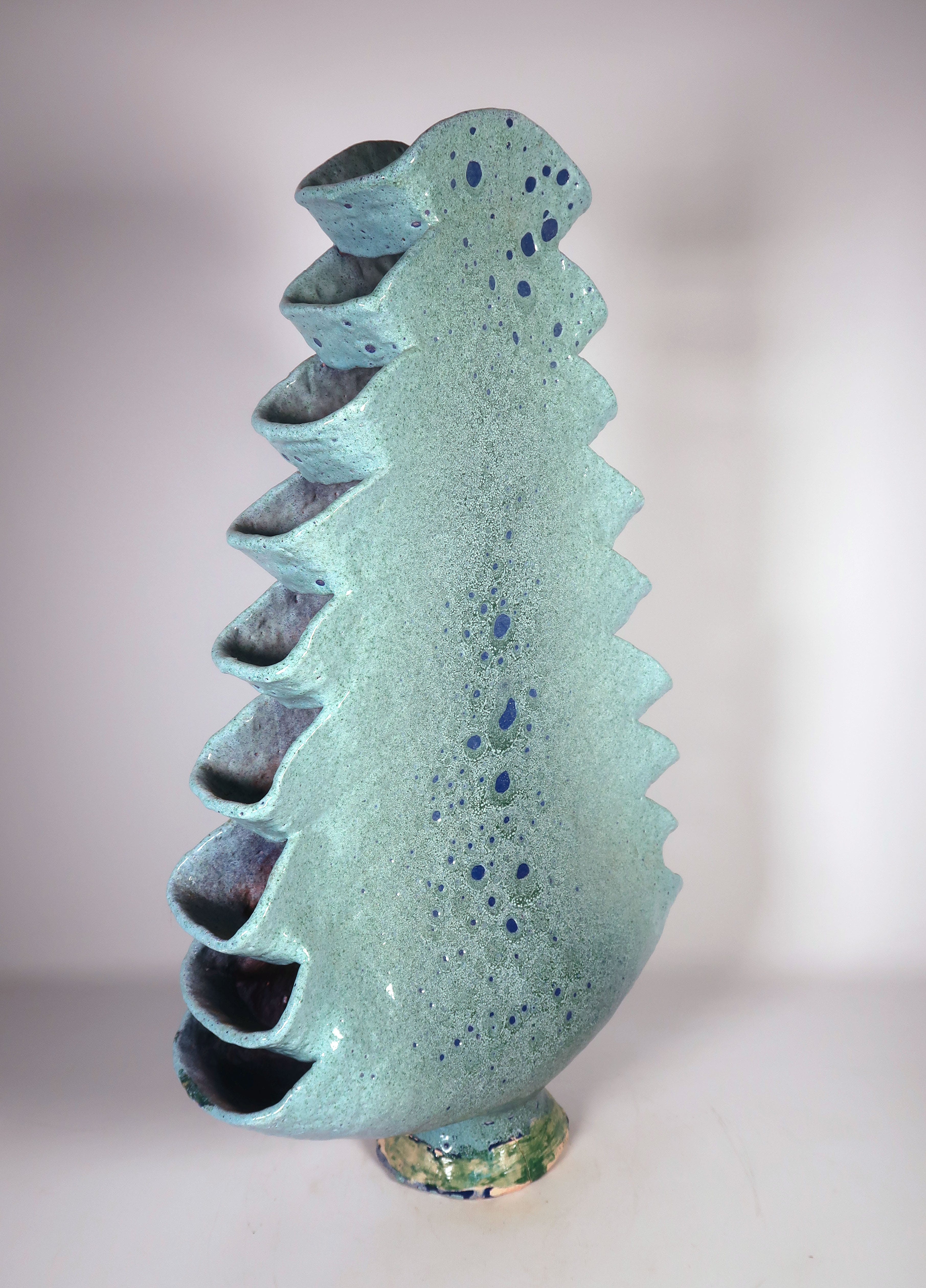 Peter von Hartsvelt Müller - Aardewerk, Blauwe tulpenvaas (Groot) kopen? Bied vanaf 70!