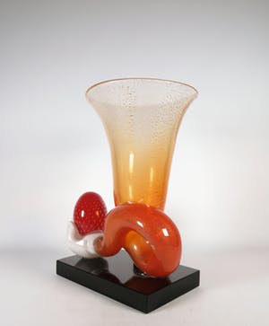 Michel van Overbeeke - Glas, Kelk met hand kopen? Bied vanaf 400!