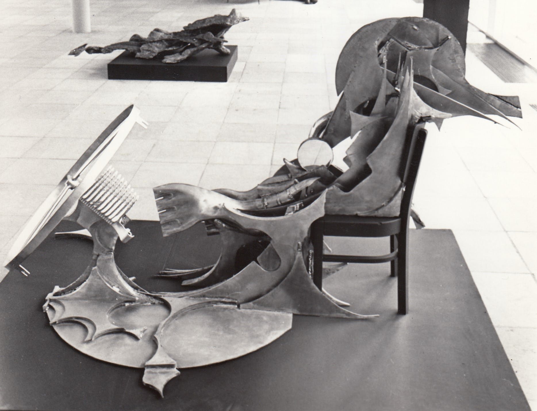Wessel Couzijn - Onbekende fotograaf Persfoto -Science Fiction Stedelijk Museum 1968 kopen? Bied vanaf 1!