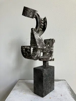 Lo van der Linden - "Repelsteeltje" - Ijzer - circa 2007 kopen? Bied vanaf 75!