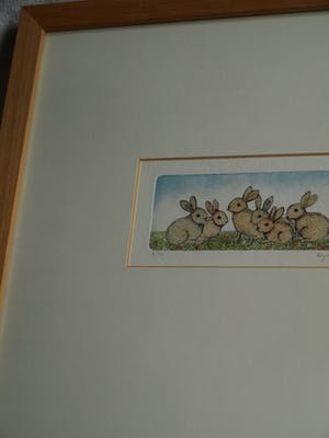 Birgit Krabiell - Ingelijste kleurenets , Konijntjes – 1987 kopen? Bied vanaf 1!