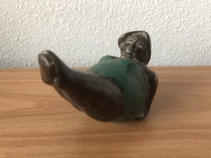 Brons (Onbekend) - Bronzen beeldje dikke dame in badpak. kopen? Bied vanaf 25!