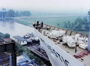 Hans Aarsman - Waterhuizen kopen? Bied vanaf 600!