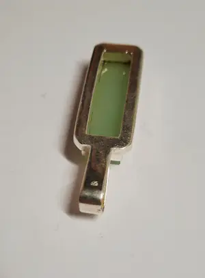 Buy Vintage Nieuwe  zilveren hanger  met  groen chrysoberyl chrysopraas? Bid from 55!