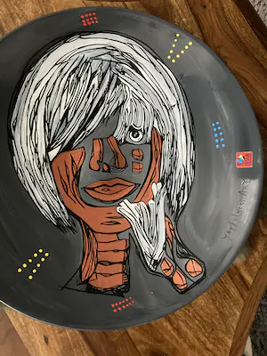 Marianne Bey - Girl in Grey kopen? Bied vanaf 50!