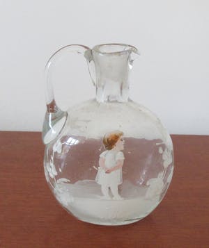Niet of onleesbaar gesigneerd - Antiek 19e eeuwse Victoriaanse Mary Gregory Glazen mini Karafje kopen? Bied vanaf 10!