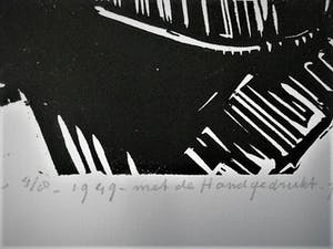 Wim Motz - Lithografie "Haven Rotterdam met tanker" en unica (8ex) Houtsnede "stilleven" kopen? Bied vanaf 45!