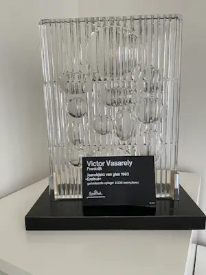 Victor Vasarely - Victor vasarely voor Rosenthal erebus geslepen kristallen sculptuur . kopen? Bied vanaf 2750!
