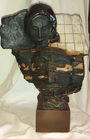 Niet of onleesbaar gesigneerd - Beeld hoofden keramiek verkocht voor € 1!