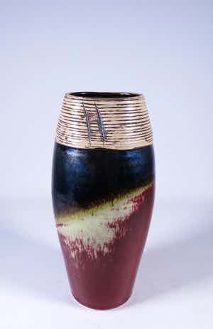 Ed Meissenberg - Aardewerk, Bloemenvaas verkocht voor € 1!