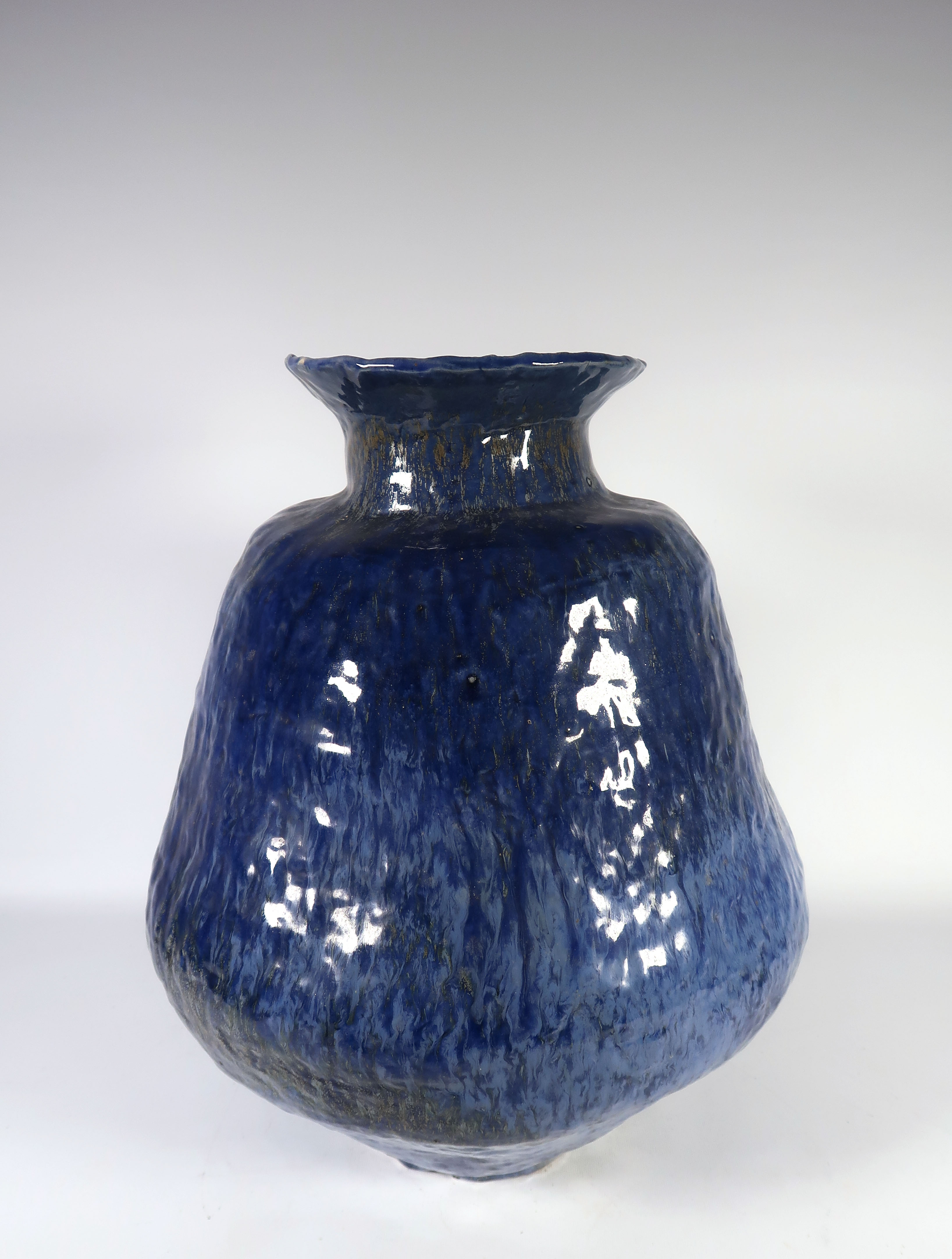 Peter von Hartsvelt Müller - Aardewerk, Blauw geglazuurde vaas (Groot) kopen? Bied vanaf 35!