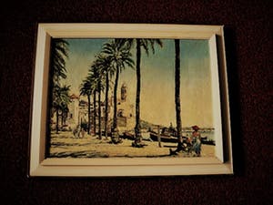 Niet of onleesbaar gesigneerd - omstreeks 1950 geschilderd olieverf "Flaneren boulevard Sitges bij Barcelona" kopen? Bied vanaf 10!