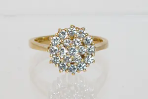 12- Charmante 18 Krt geel-gouden rozet ring met 19 briljanten (0.65ct) diamant kopen? Bied vanaf 600!