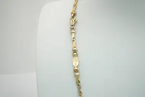 38 - Exclusief "Eurocatene Arezzo Italy" 18 Krt massief gouden "Scroll" collier kopen? Bied vanaf 1300!