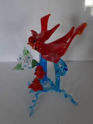 Niet of onleesbaar gesigneerd - Glas -Vogels familie kopen? Bied vanaf 1!