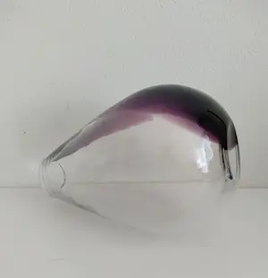 Niet of onleesbaar gesigneerd - Elegante, fraaie vaas, handgemaakt/mondgeblazen kopen? Bied vanaf 1!