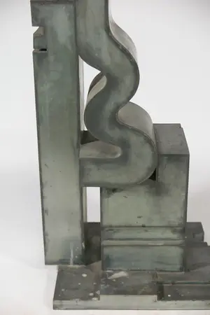 Doortje Hannig - Venerisch object van zink kopen? Bied vanaf 200!