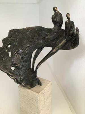 Bernadette Leijdekkers - Sculptuur: “ DANS ! “. Gesigneerd kopen? Bied vanaf 120!