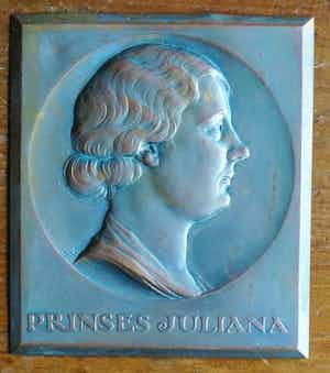 Johannes Cornelis Wienecke - portret prinses Juliana verkocht voor € 50!